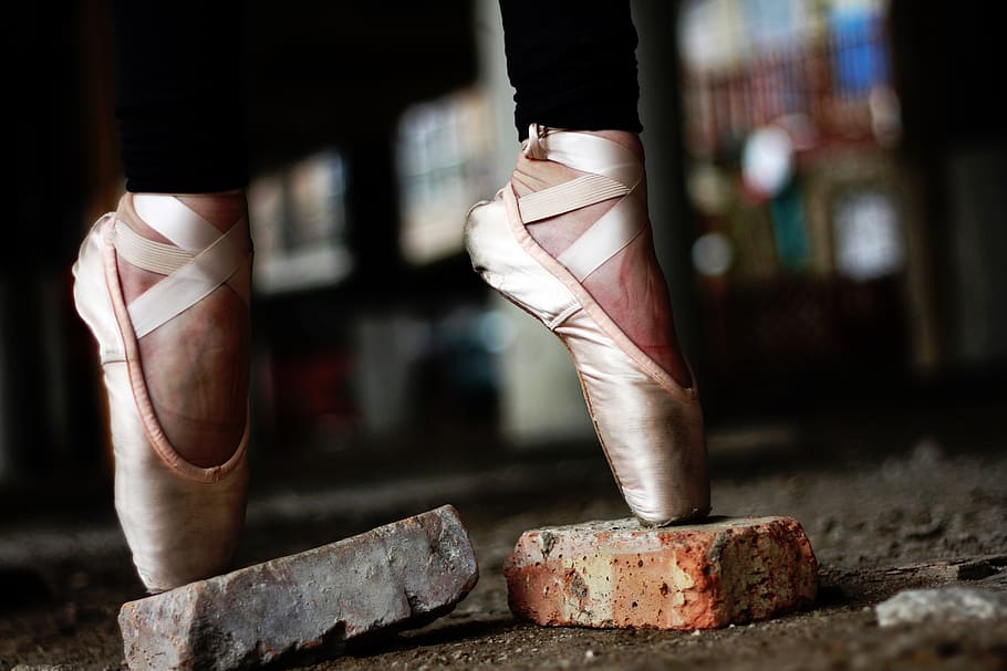 bricks, ballet, shoes, pink, pointed, toes, human body part HD wallpaper