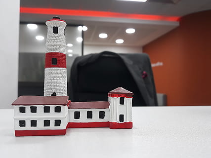 ghana, accra, red, indoors, focus on foreground, no people HD wallpaper