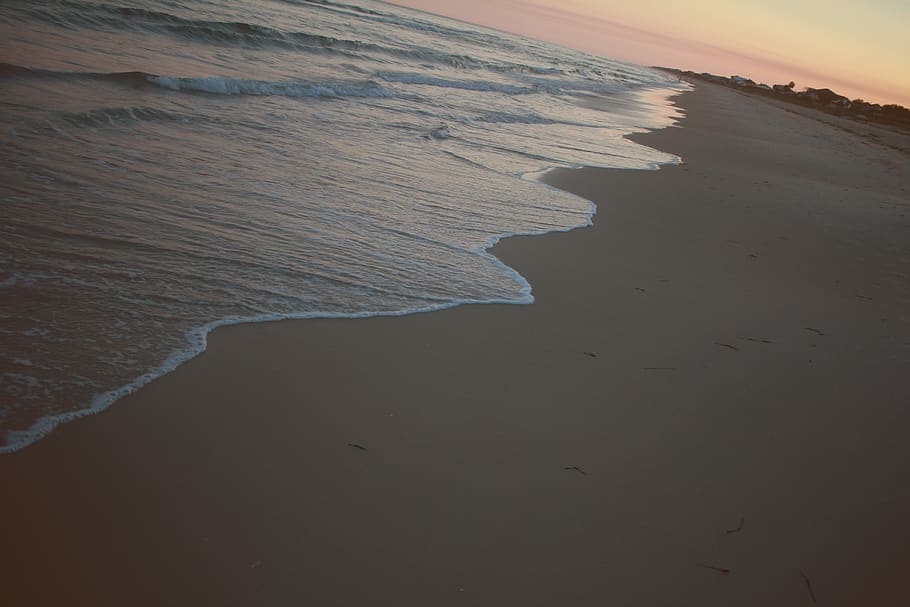 ocean waves, beach, sunset, calm, copy space, sea foam, warm HD wallpaper