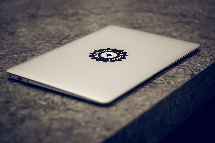 macbook air, laptop, startup, technology, computer, close-up HD wallpaper