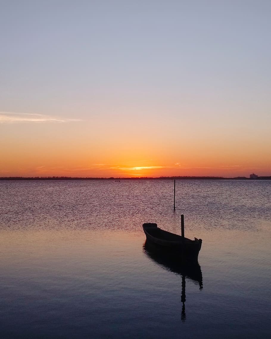 Boat on Water during Sunset, backlit, beach, clouds, cloudscape HD wallpaper