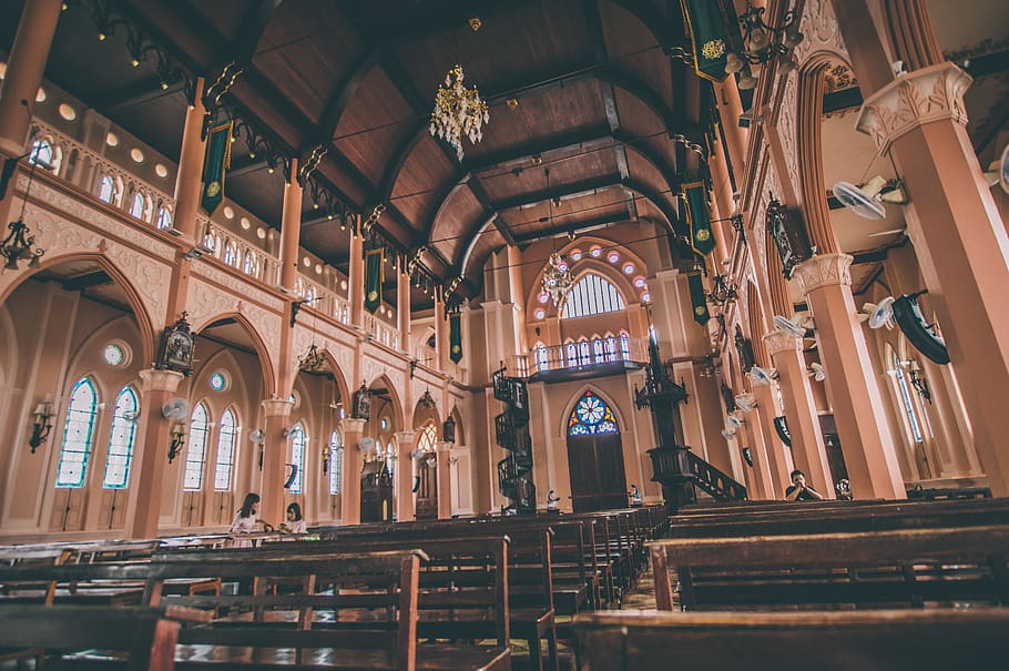 Brown Seats Inside A Church, arches, architecture, building, cathedral HD wallpaper