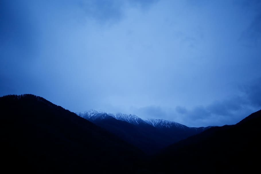 dark, mountain, valley, blue, sky, clouds, landscape, nature HD wallpaper