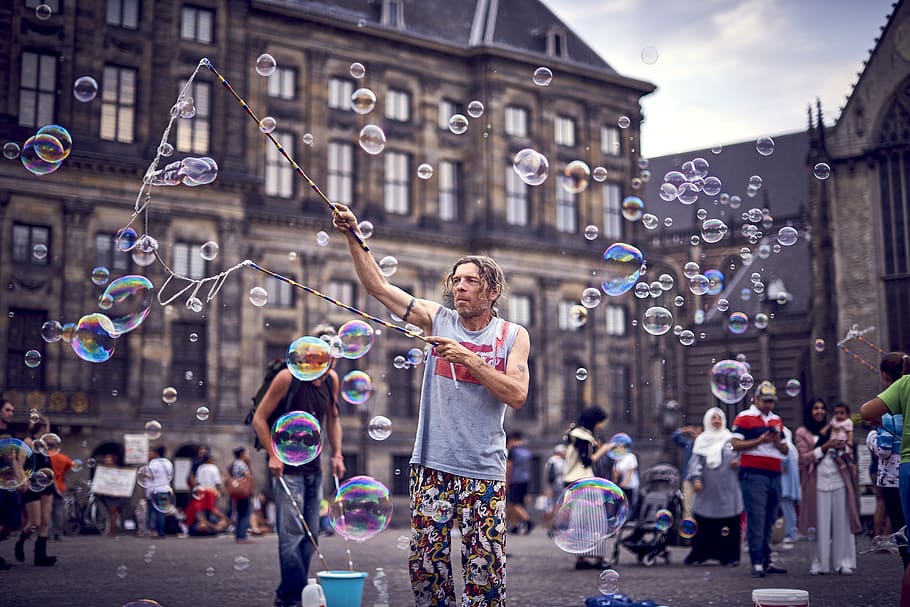bubbles, a man, square, people, person, summer, vent, hair HD wallpaper