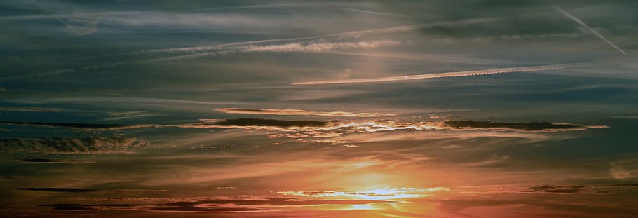 Sunset View of a Clouds, bright, contrast, dawn, dramatic, evening HD wallpaper