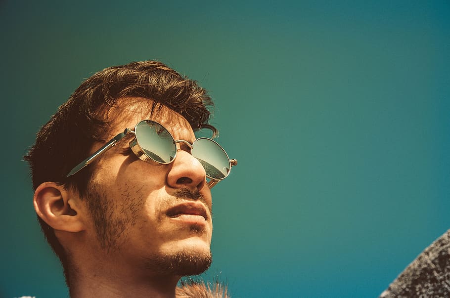 guy, man, sunglasses, sky, summer, travel, adventure, reflection HD wallpaper