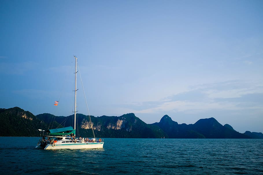 malaysia, pulau dayang bunting, yacht, sunset cruise, sea, ocean, HD wallpaper