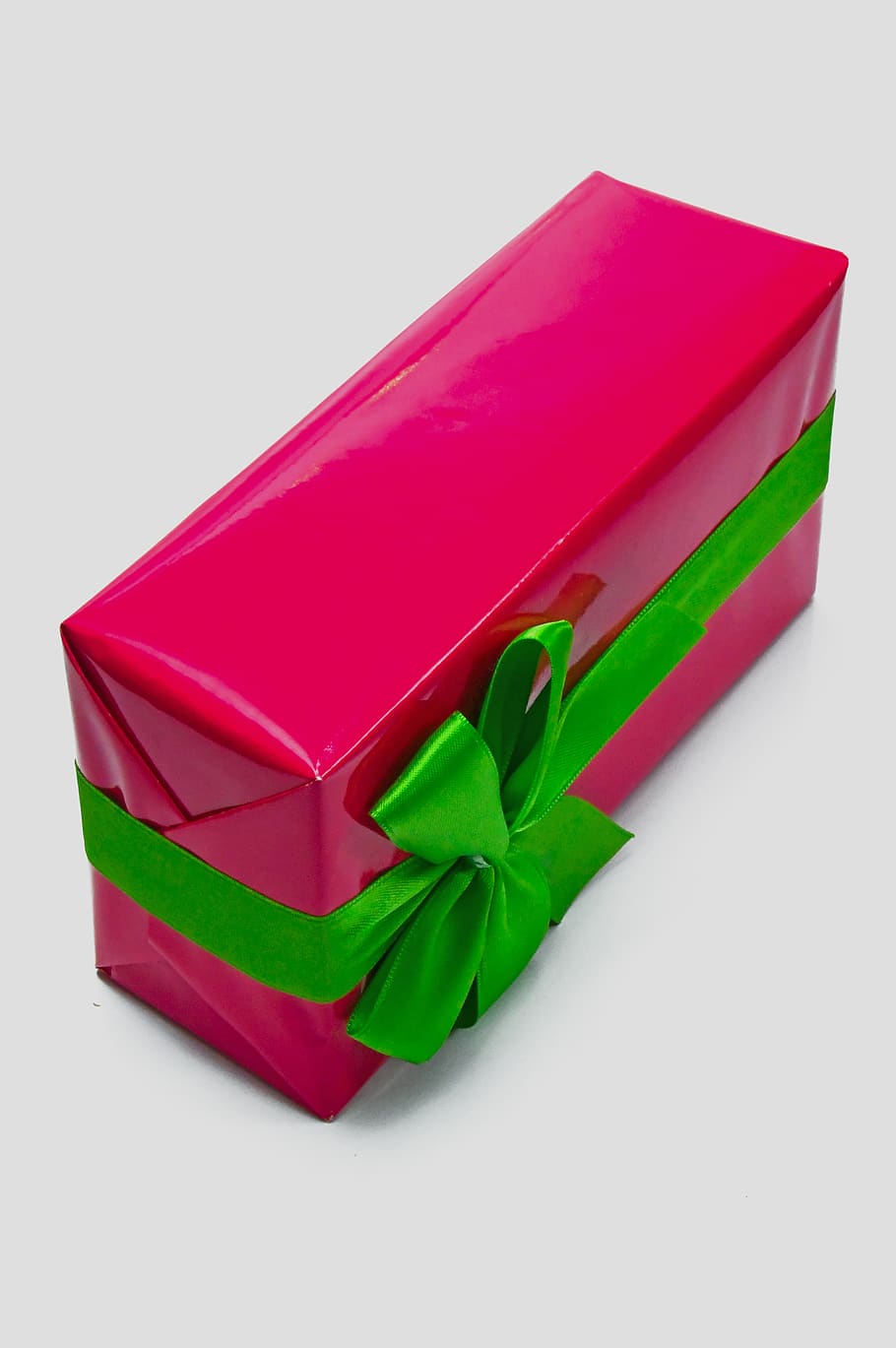 pink, packaging, box, wrapping, green bow, design, background HD wallpaper