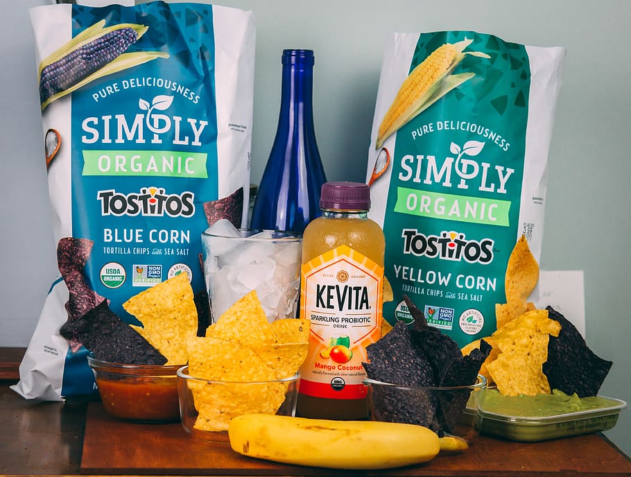 Tortilla Chips on Table, banana, bottle, close-up, delicious HD wallpaper