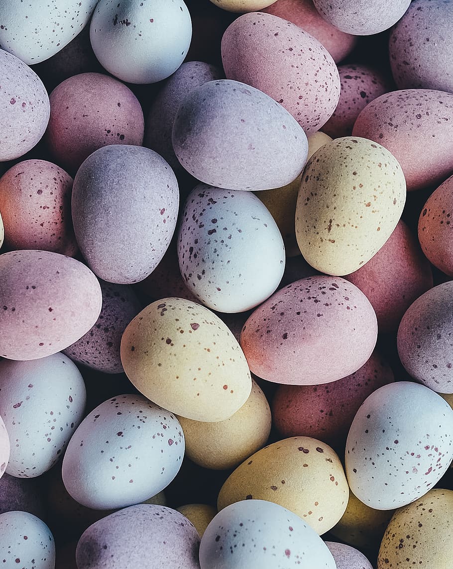 chocolate mini eggs, food, full frame, food and drink, backgrounds HD wallpaper