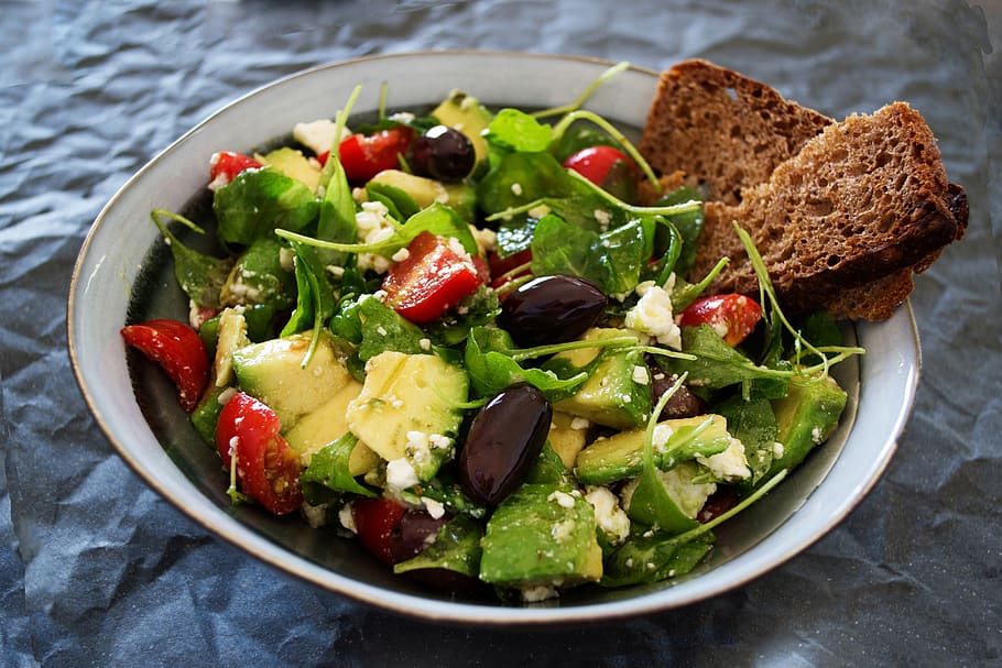 Vegetable Salad With Wheat Bread On The Side, appetizer, arugula HD wallpaper