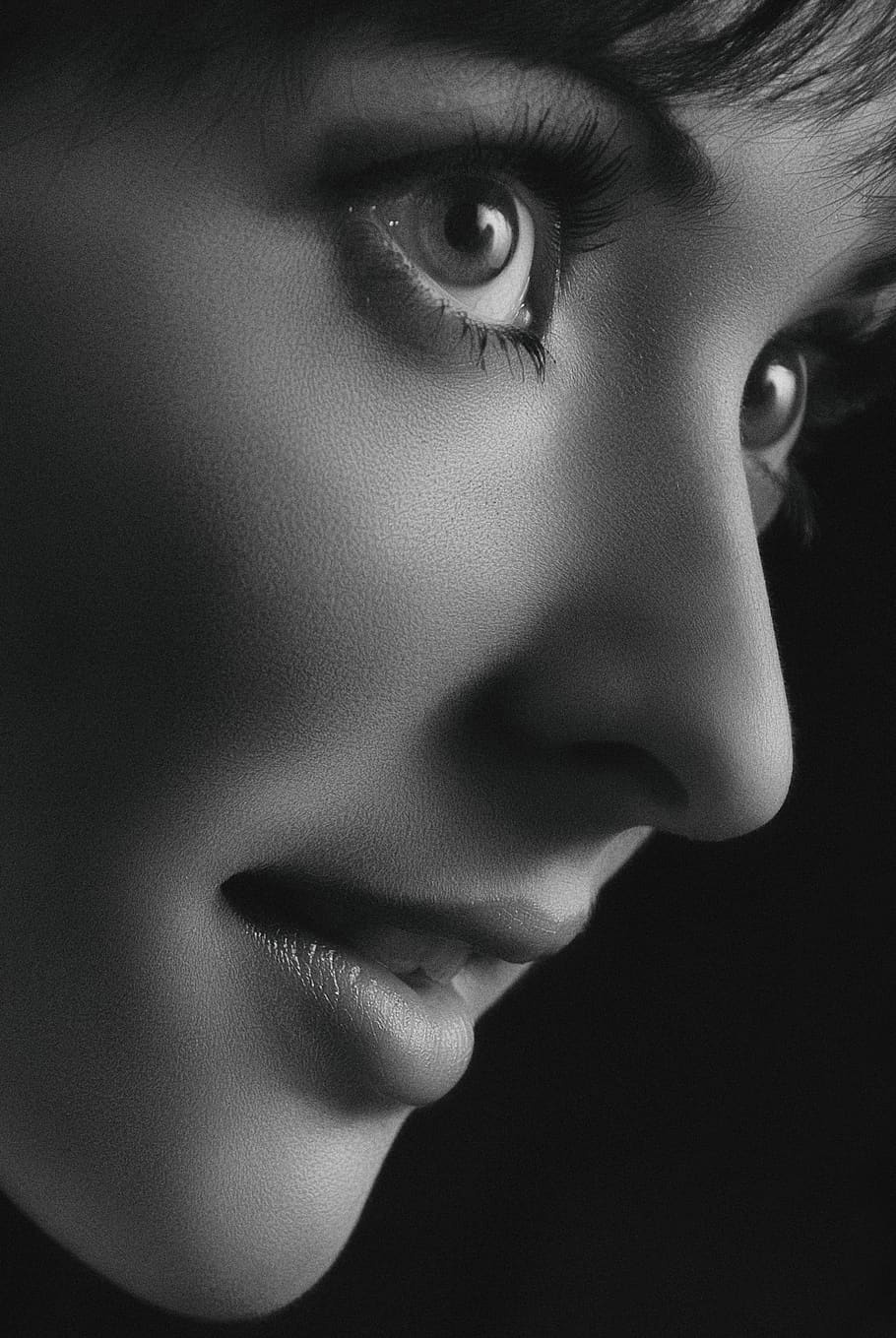 smiling woman, human face, close-up, body part, human body part HD wallpaper