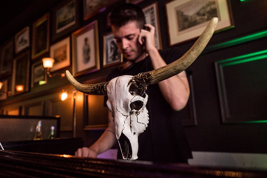 Man in Black Crew-neck Shirt Holding Smartphone, dark, dj, DJ Mixer HD wallpaper
