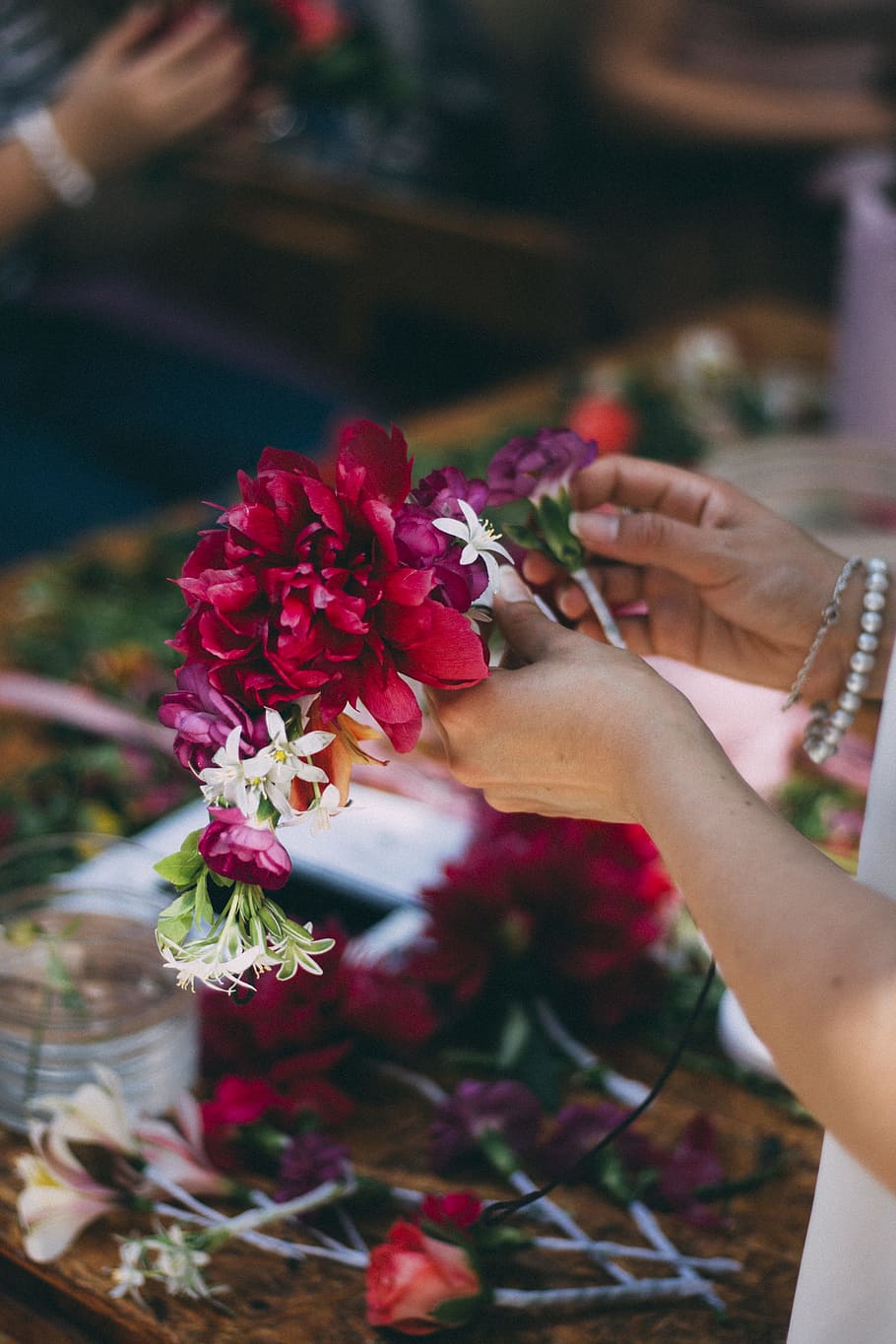 Hands are making magic with the flowers, wreath, crown, floral HD wallpaper