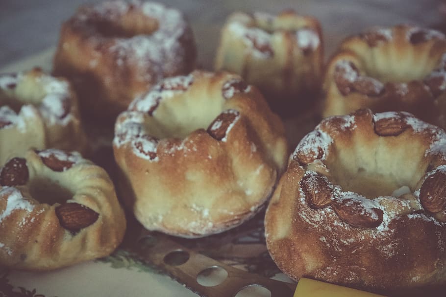 bread, food, cracker, bun, cake, kouglof, alsace, kougelhopf HD wallpaper