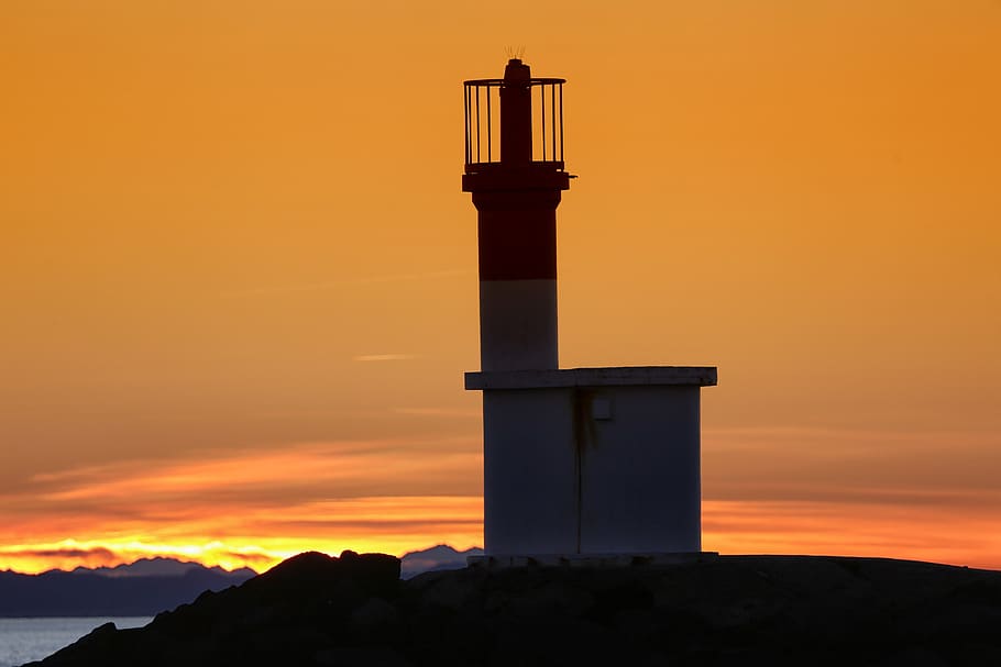 sun, lighthouse, sea, landscape, sky, nature, clouds, rocks HD wallpaper