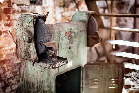 green bench grinder, rust, germany, spremberg, lost place, lost places HD wallpaper