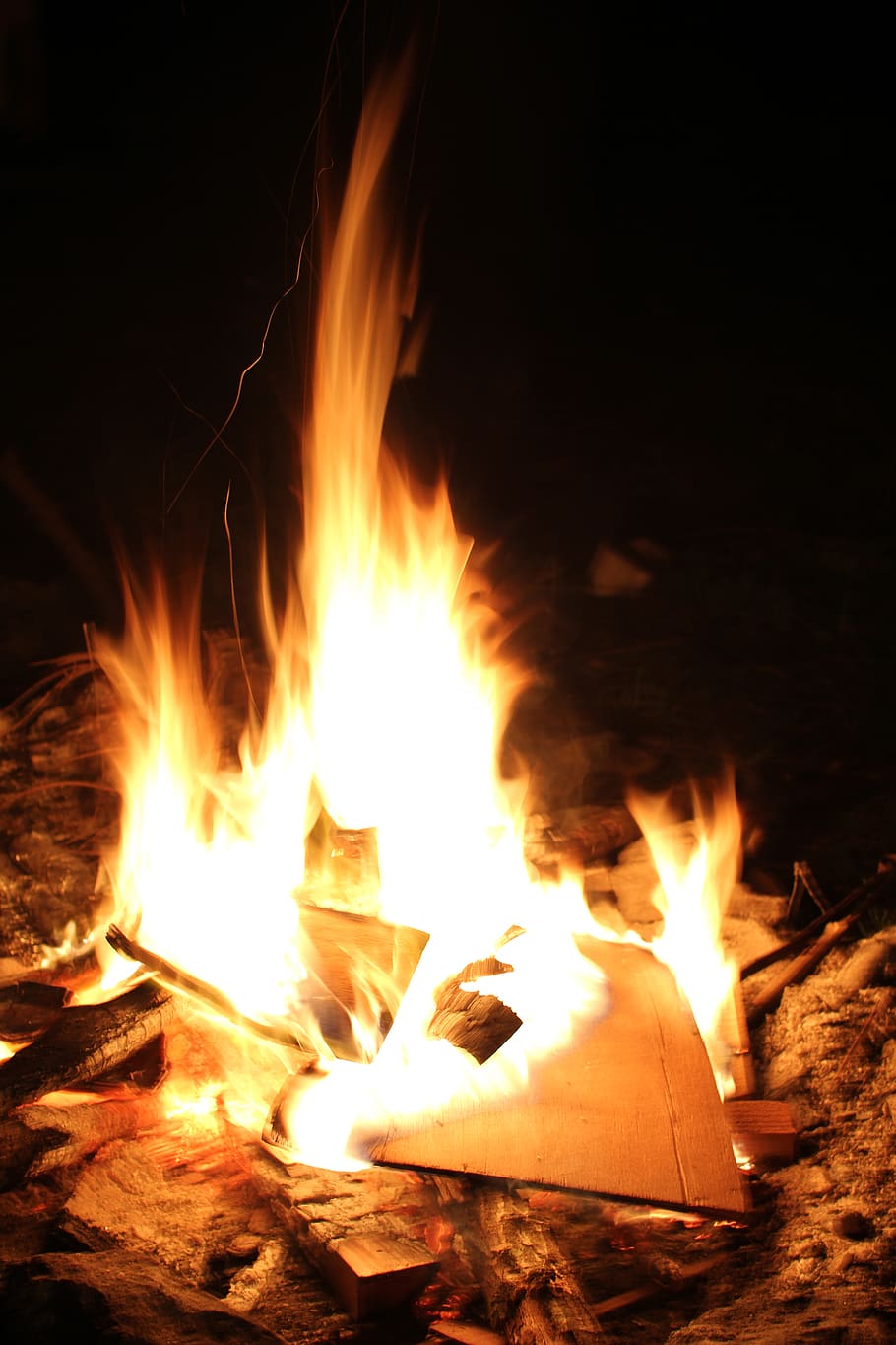 floor, table, barbecue, hot, modern, sofa, burn, fuel, warm HD wallpaper