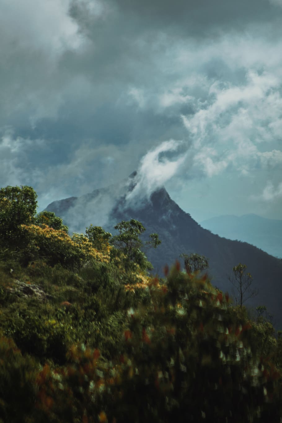 Green Mountain Under Blue Sky, blur, clouds, cloudy, daylight HD wallpaper