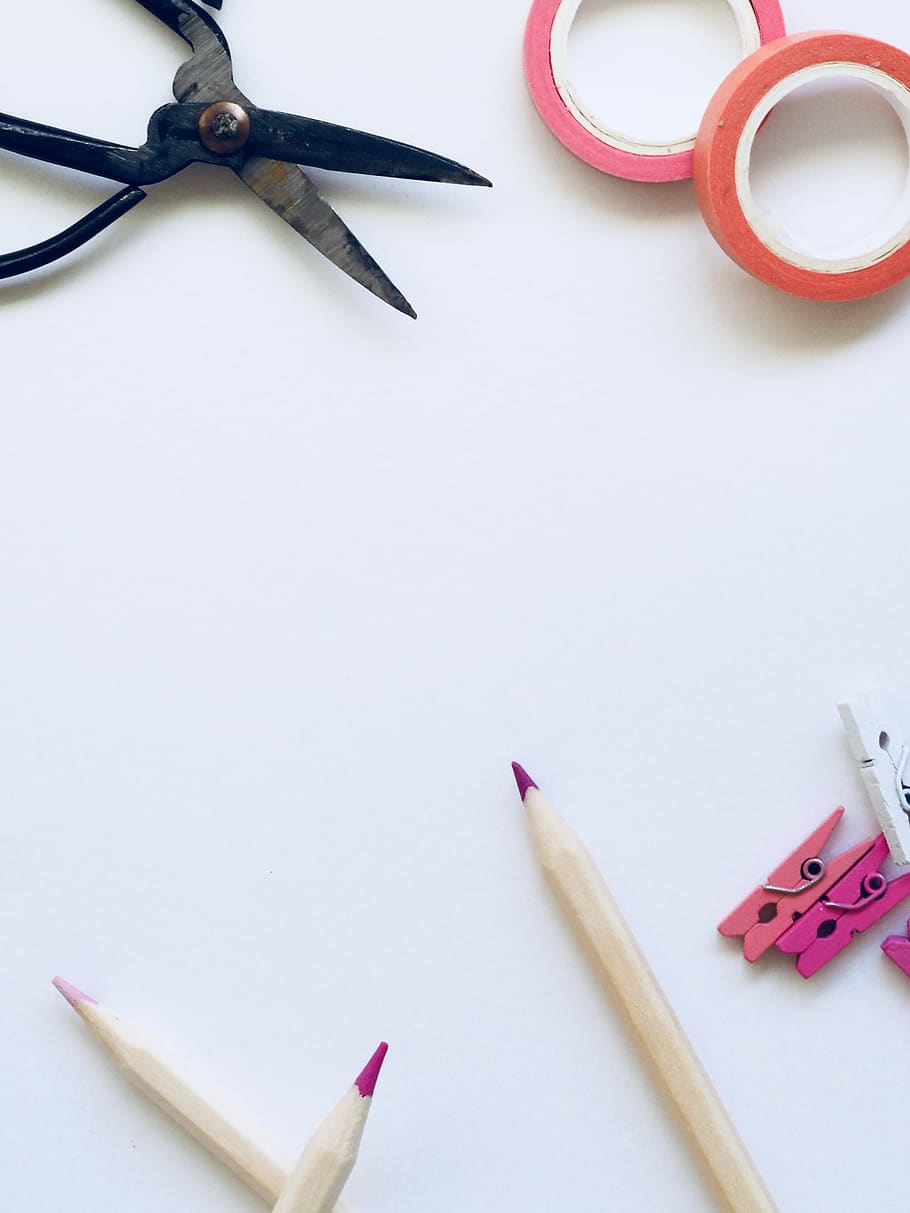 three pens beside scissors, australia, coffs harbour, pencil HD wallpaper