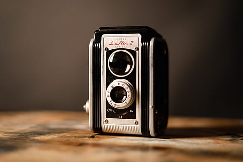 Gray and Black Vintage Camera, analog, antique, blur, blurred background HD wallpaper
