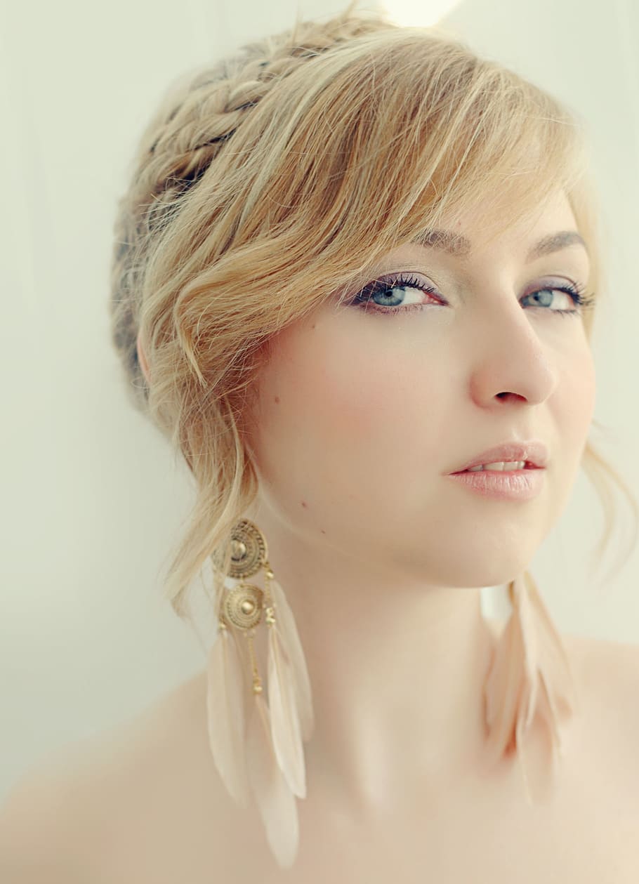 portrait, one person, blond hair, headshot, young adult, beauty HD wallpaper