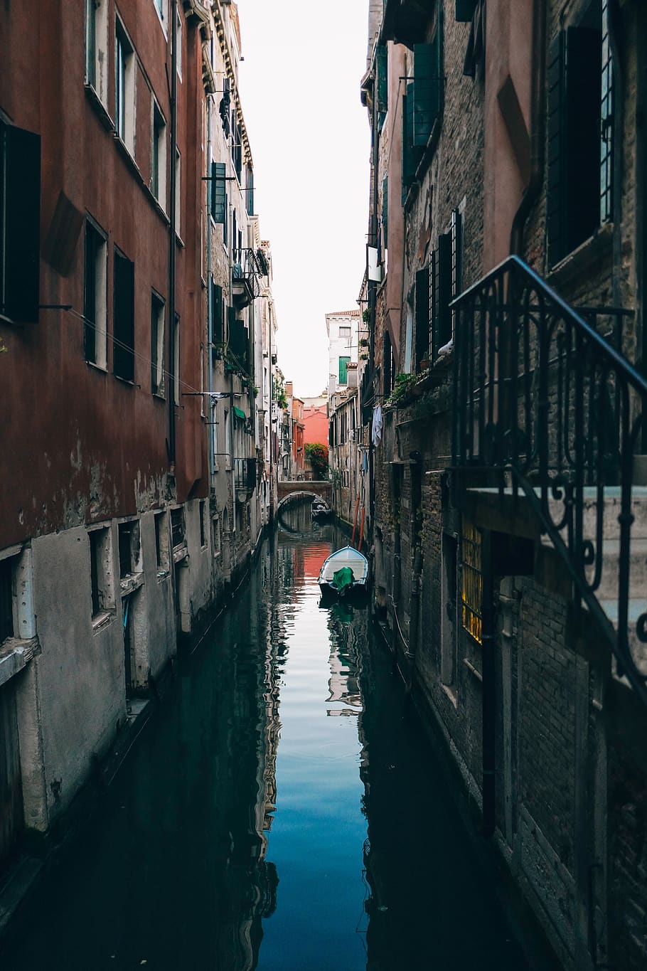 architecture, building, infrastructure, canal, water, wall HD wallpaper