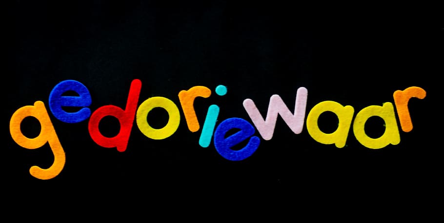 Gedoriewaar Text on Black Surface, alphabets, black background HD wallpaper