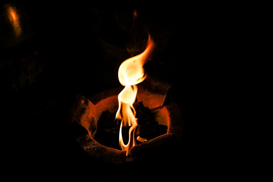bonfire, flame, warmth, heat, burn, camp, campfire, light, yellow, HD wallpaper