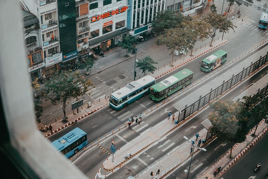 white and green concrete building, road, vehicle, bus, transportation, HD wallpaper