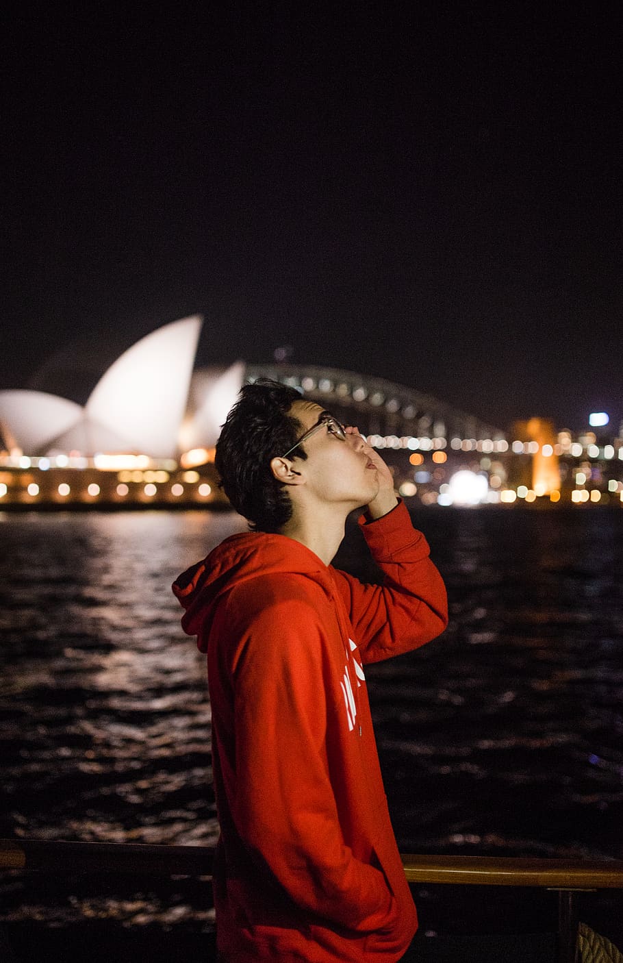 man looking up, night, city, person, caucasian, glasses, hoodie, HD wallpaper