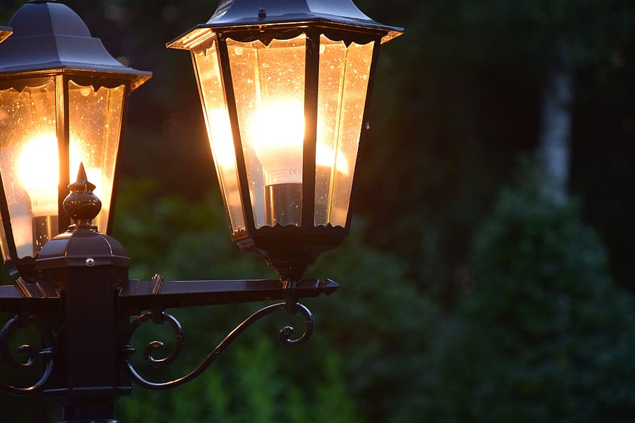 lantern, light, replacement lamp, evening, twilight, mood, glow HD wallpaper