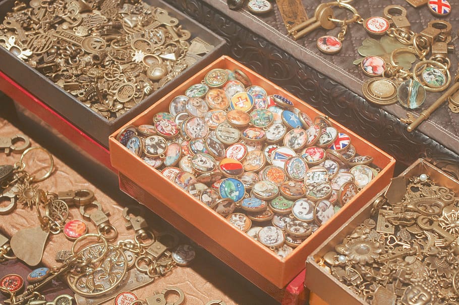 pin, handmade, vintage, large group of objects, abundance, high angle view HD wallpaper
