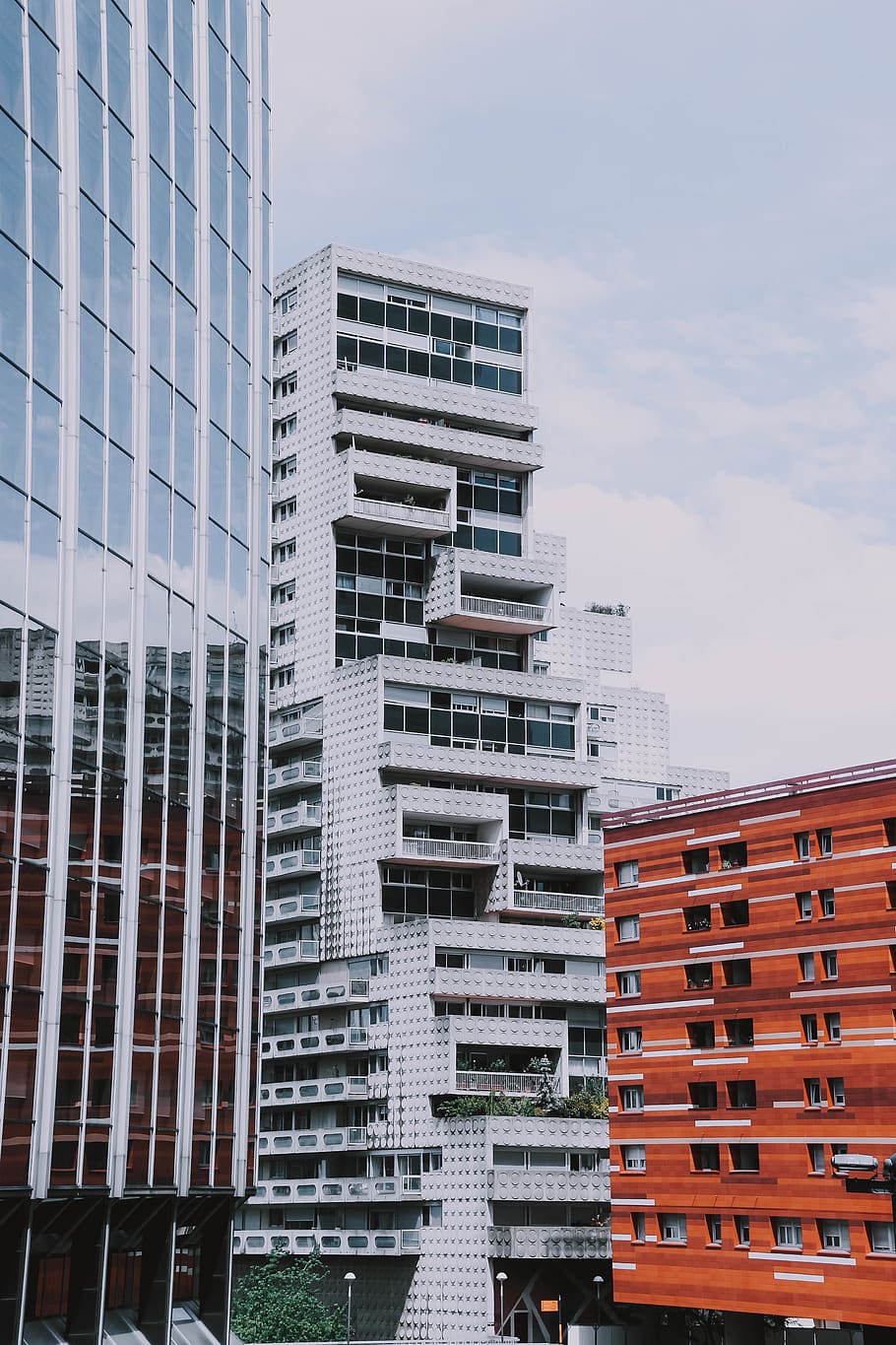 white buildings, building exterior, built structure, architecture HD wallpaper
