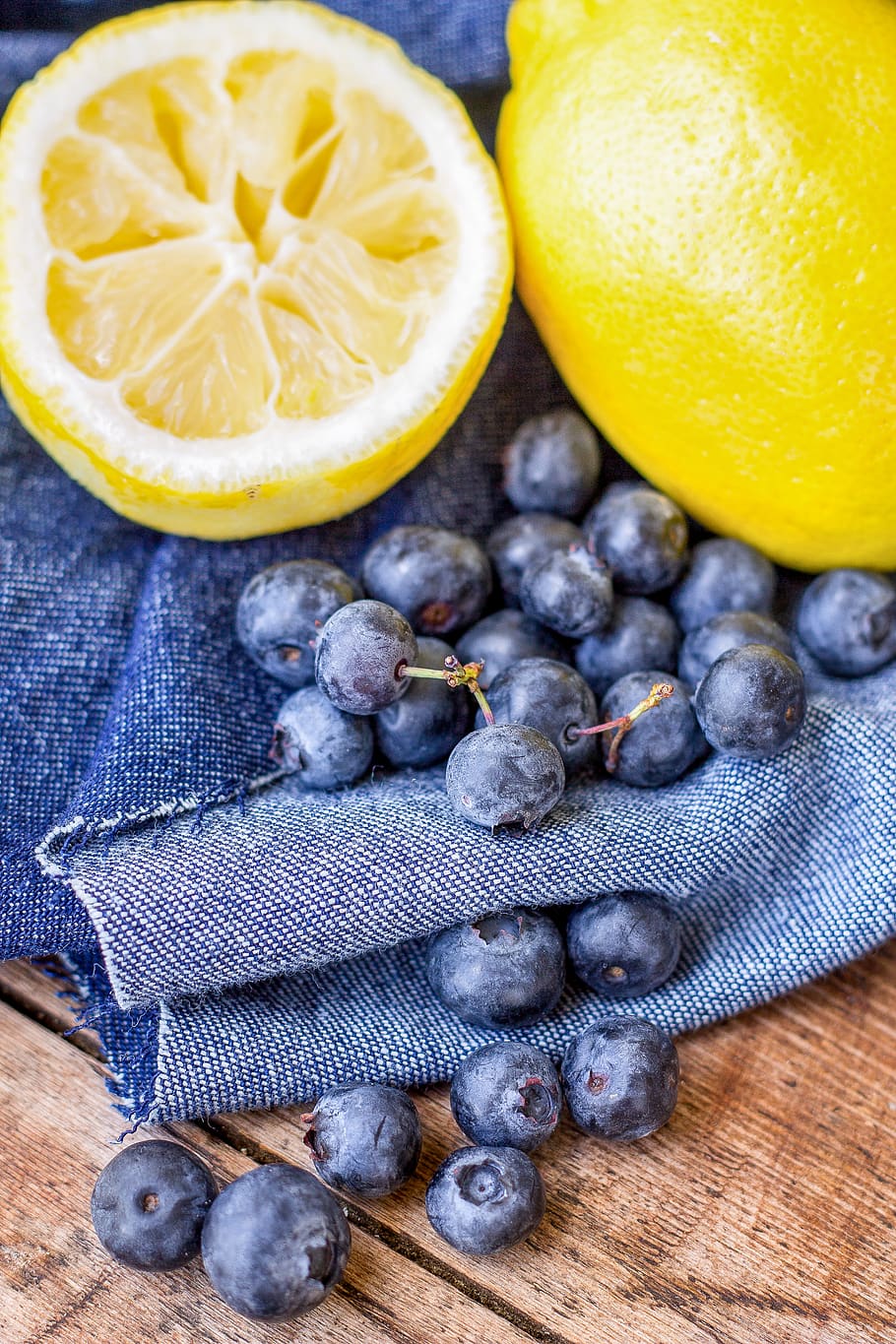 blueberry fruits near yellow lemon closeup photography, food, HD wallpaper