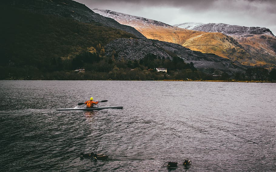 man, canoe, lake, mountain, paddle, adventure, fun, sport, winter HD wallpaper