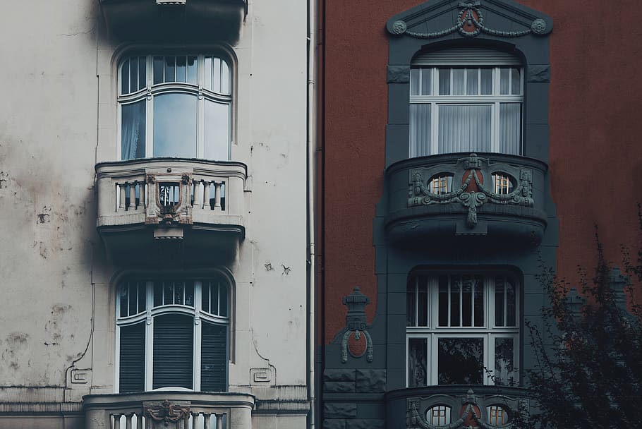 buildings, structure, apartment, windows, balcony, design, white HD wallpaper