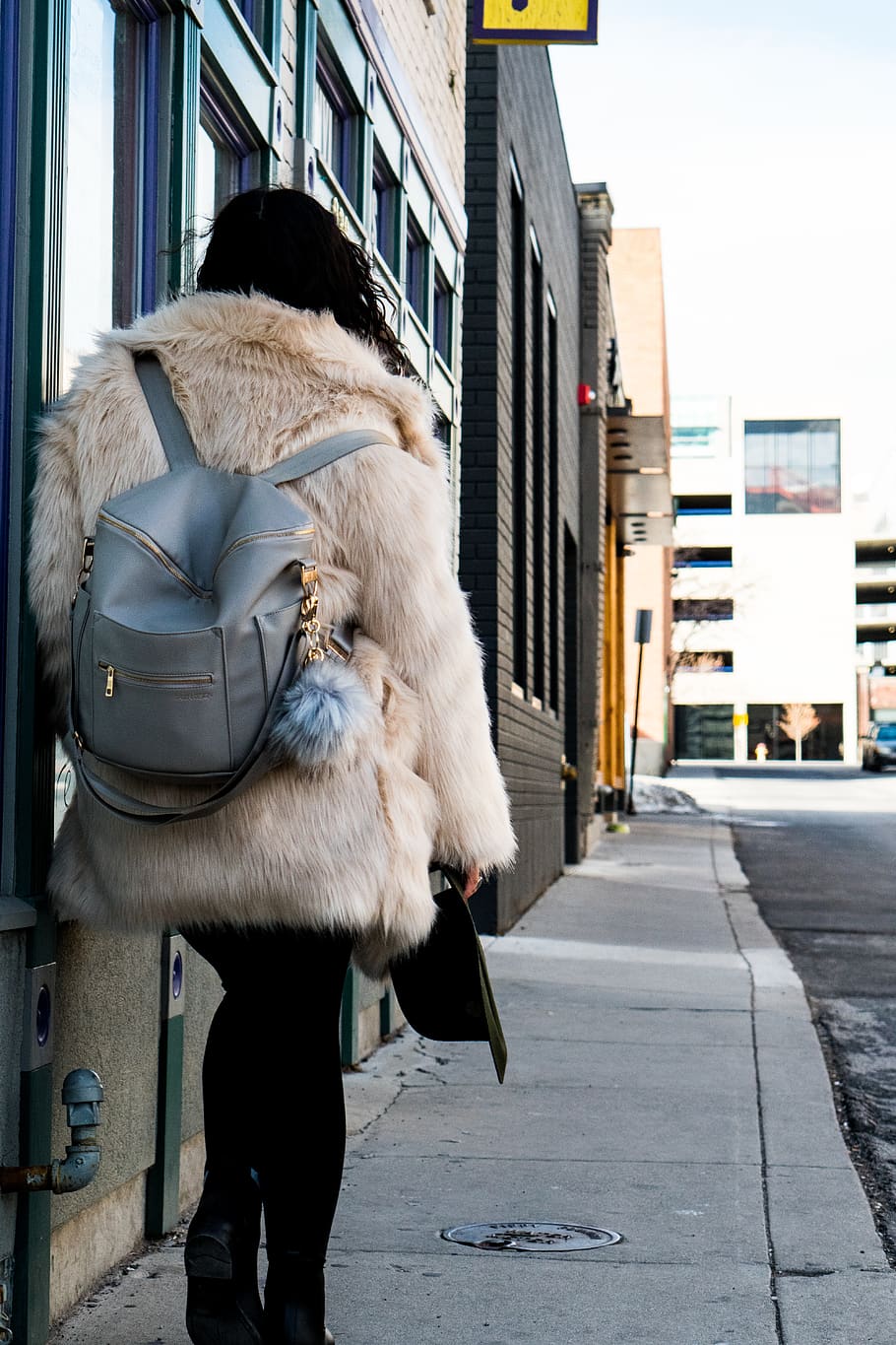 woman carrying backpack, architecture, mammal, city, building exterior HD wallpaper