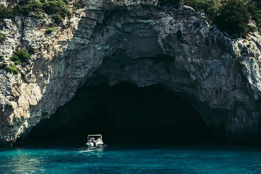 boat inside cave, water, rock formation, rock - object, solid HD wallpaper