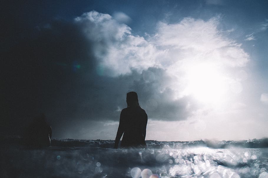 sea, ocean, water, waves, nature, bokeh, blur, sky, clouds HD wallpaper