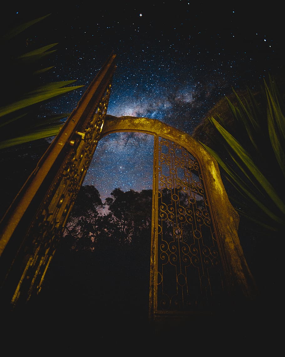 Low Angle Photography of Golden Gate During Evening, astronomy HD wallpaper