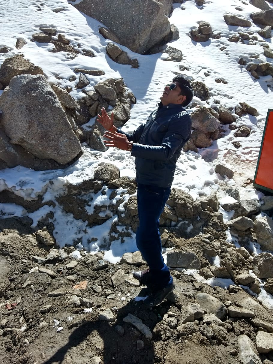 leh, solid, rock, rock - object, real people, one person, full length HD wallpaper