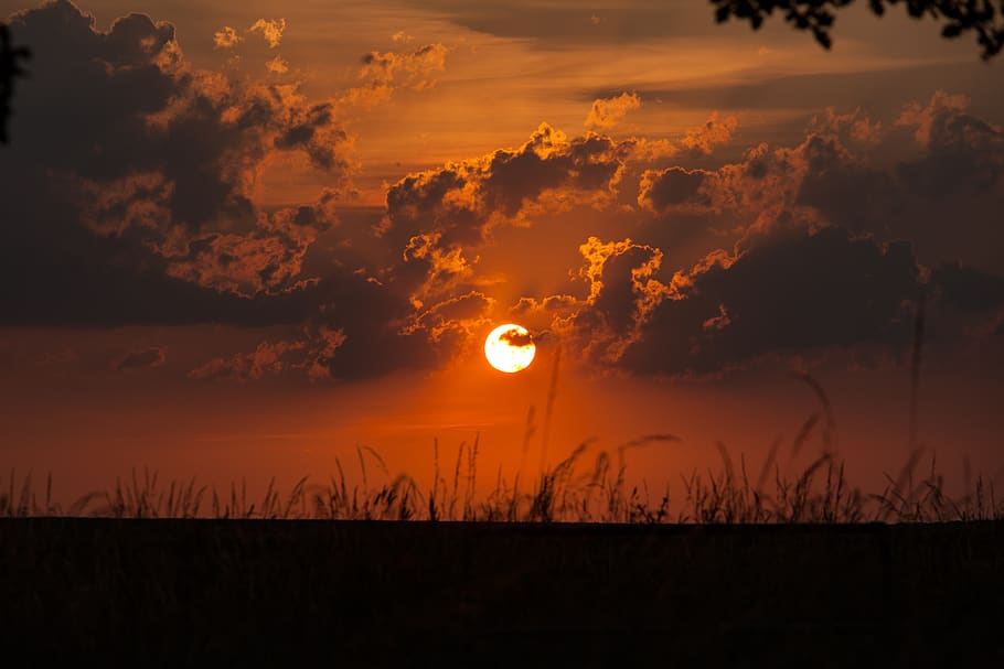 sunset, red sun, sky, orange, nature, mood, landscape, atmospheric HD wallpaper