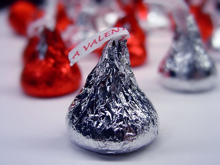 candy, choc, chocolate, food, sweet, fresh, dark, close-up HD wallpaper