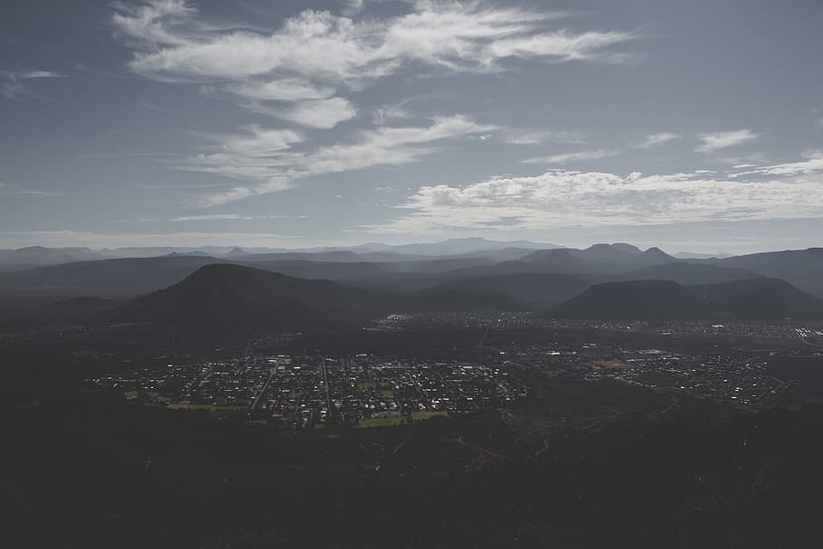 mountain range, tree, town, cloudy, horizon, view, cloud - sky HD wallpaper