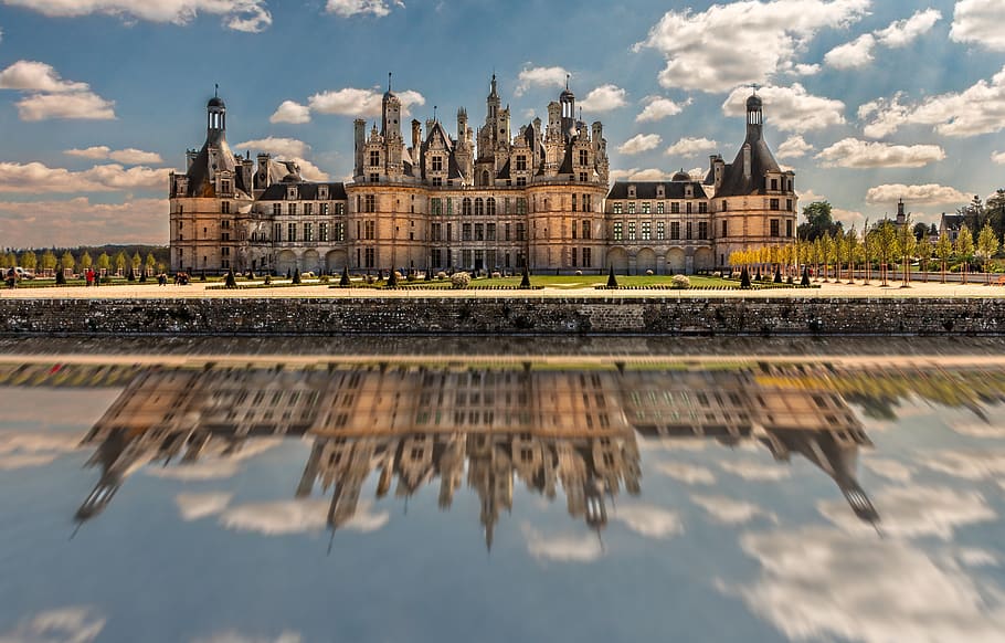 chambord, reflection, castle, architecture, renaissance, royal castle HD wallpaper