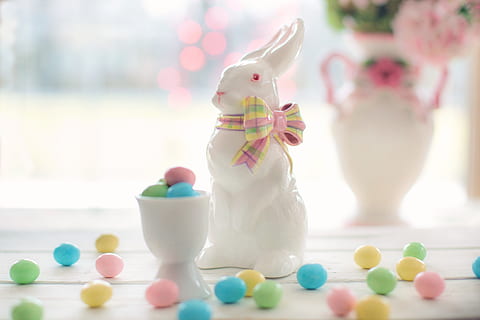 New White Ceramic Rabbit Figurine, bunny, candy, celebration HD wallpaper