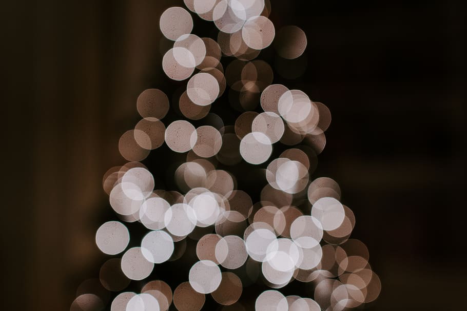 Christmas tree Boke lights, defocused, illuminated, night, indoors HD wallpaper