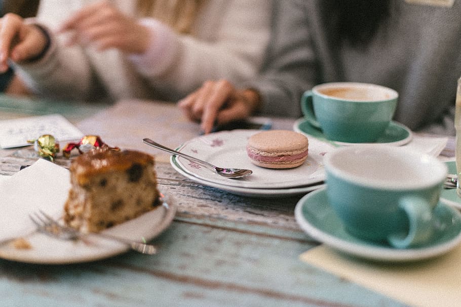 cake and macaroon on plate, pottery, saucer, human, person, food HD wallpaper