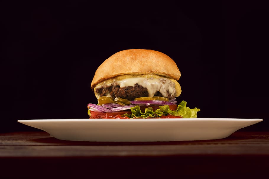 Close-up Photo of a Cheeseburger , beef, bread, bun, delicious HD wallpaper